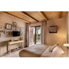 Shared Ensuite Room (2 Sharing) Non Refundable Deposit 